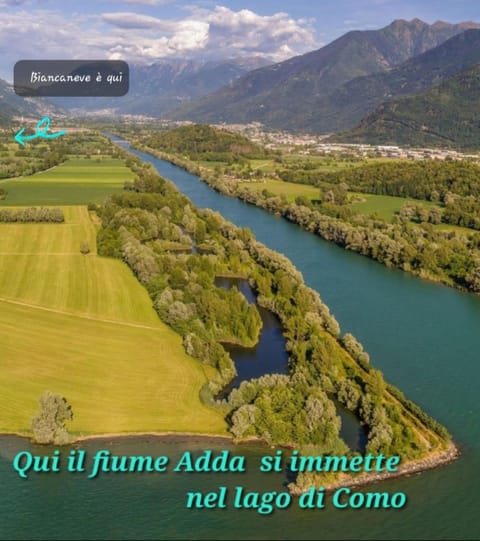 La casetta di Biancaneve Valtellina e lago di Como House in Province of Lecco