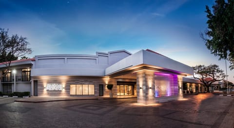 Facade/entrance, Sunset