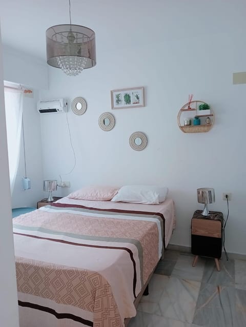 Apartamento con wifi, mascotas bienvenidas Apartment in Benidorm