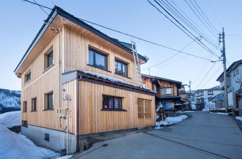 Tamanegi House luxury 4 bedroom Ski Chalet Chalet in Nozawaonsen