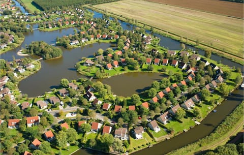 Cozy Home In Vlagtwedde With Lake View House in Vlagtwedde