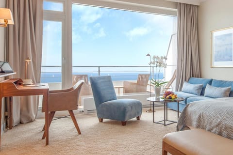 Seating area, Bedroom, Sea view, Sea view