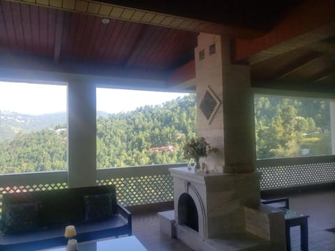 Mountain View House Maison in Punjab