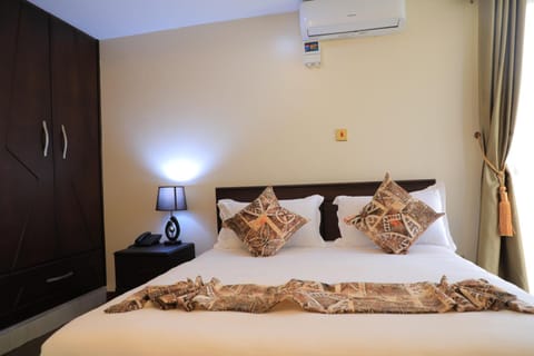 Precious Villas Lubowa Hotel in Kampala