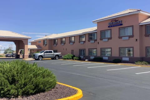 Baymont Inn & Suites by Wyndham Holbrook Hotel in Holbrook