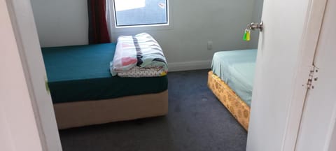 Central Holiday Home Bed and Breakfast in Tauranga