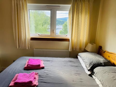 Aldourie Guest House Apartment in Fort William