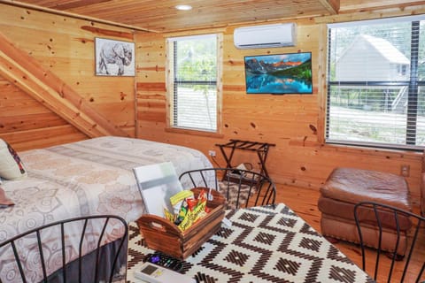 Bed, TV and multimedia