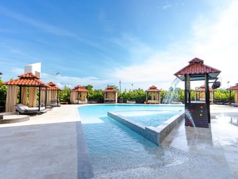 Pool view, Swimming pool, Swimming pool