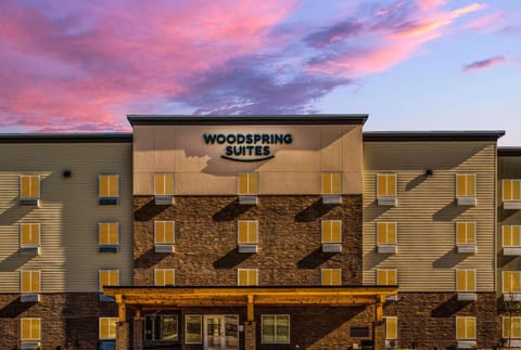 WoodSpring Suites West Des Moines Hotel in West Des Moines
