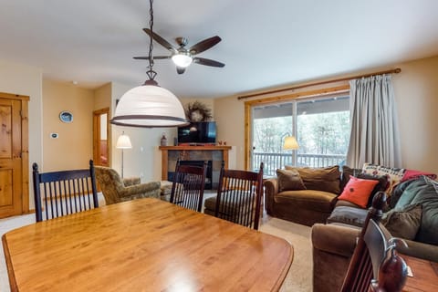 Comfortable and Convenient Truckee Condo Maison in Truckee
