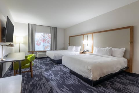 Fairfield Inn & Suites by Marriott Salmon Arm Hotel in Salmon Arm