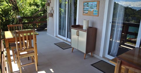 Balcony/Terrace, Dining area