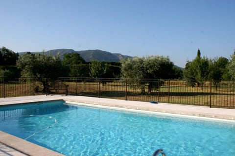 Le Moulin de Felix House in Provence-Alpes-Côte d'Azur