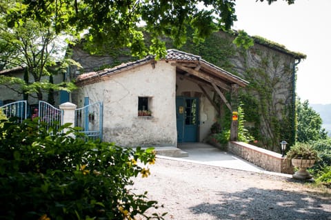Les Huguets Chambre d’hôte in Villeneuve-sur-Lot