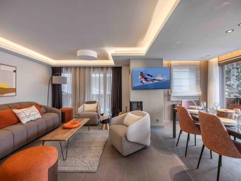 Appartement moderne avec cheminée, parking et Wi-Fi, Courchevel - FR-1-563-7 Apartment in Saint-Bon-Tarentaise