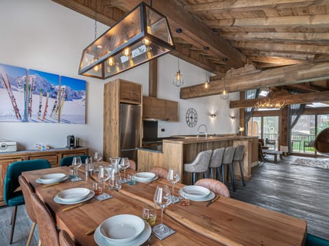 Duplex Charmant Près des Pistes avec Hammam et Cheminée à Courchevel Le Praz - FR-1-568-8 Apartment in Saint-Bon-Tarentaise