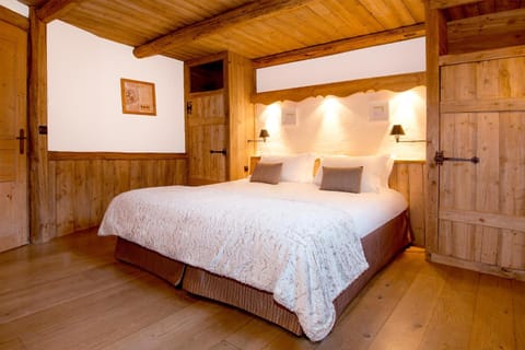 Madame Vacances Le Chalet Arosa Chalet in Val dIsere