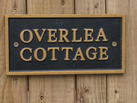 Overlea Cottage House in Hayfield
