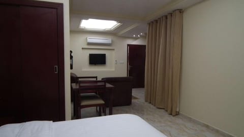 Al Ferdous Hotel Apartments Aparthotel in Muscat