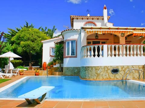 Casa Illote - Well furnished 3 bedroom villa - Great Pool area - Perfect for families Chalet in San Jaime Mediterráneo