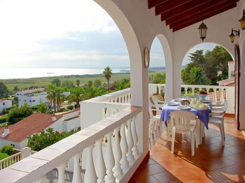 Casa de la Belvedere - Wonderful sea views - Elegant terrace area - Great for families Villa in San Jaime Mediterráneo