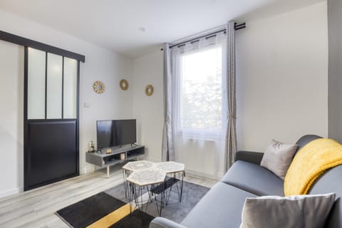 J-Mo Home - Magny - Moderne et chaleureux Appartamento in Magny-le-Hongre