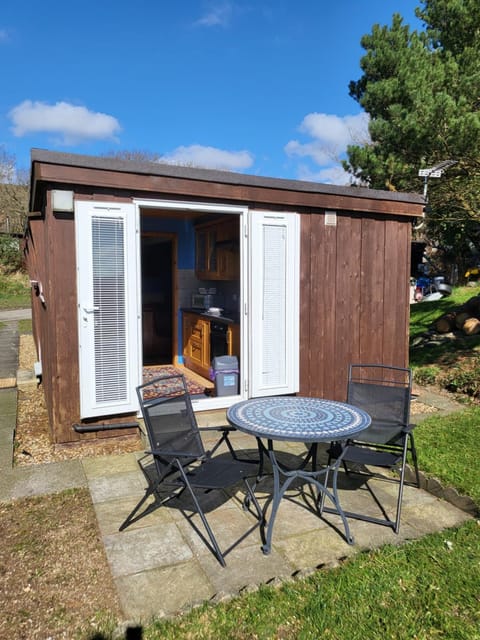 Foxs Lair Aberdovey Apartment in Wales