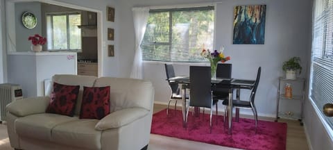 Torbay BnB Vacation rental in Auckland