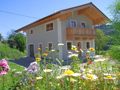 Ferienwohnung sZuahäusl Condo in Aschau im Chiemgau