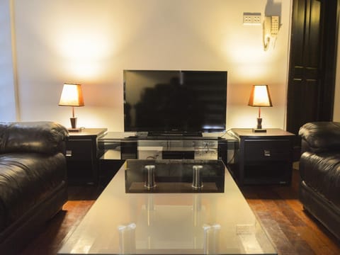 Communal lounge/ TV room, TV and multimedia, Evening entertainment, Meeting/conference room, Entertainment, Family, Family