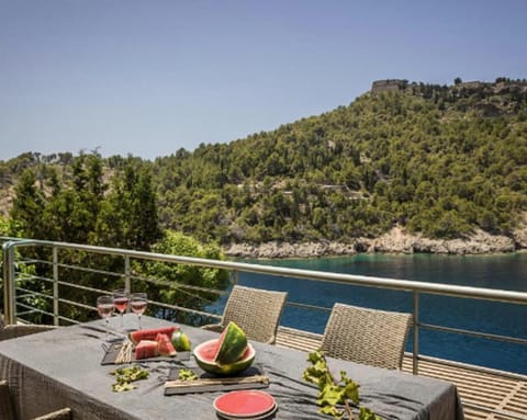 Magnificent Kefalonia Villa, Villa Chalker, 3 Bedrooms, Seafornt, Spectacular Sea Views, Private Outdoor Pool, Assos Chalet in Asos