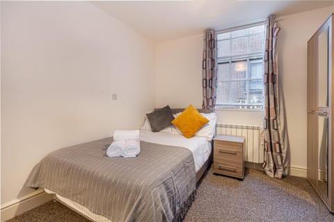 Guest Homes - The Foregate Condo in Worcester