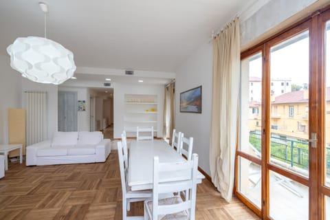 Casa Romeo appartamento con posto auto Apartment in Finale Ligure