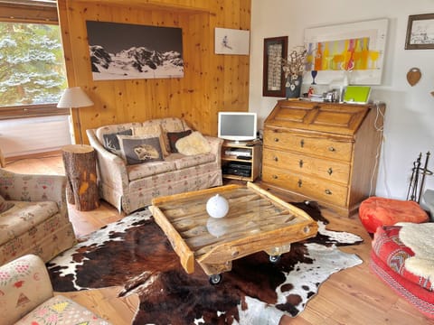 Chesa Flurigna - Zuoz Apartment in Canton of Grisons