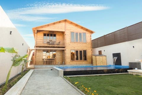 Property building, Pool view