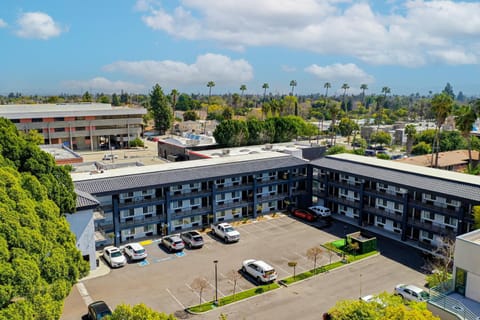 Property building, Bird's eye view