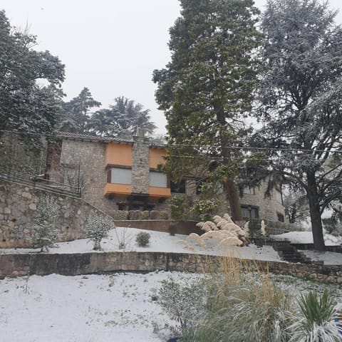 Property building, Winter