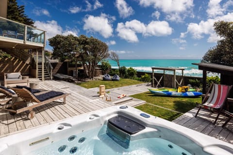 Hot Tub, Seating area, Sea view