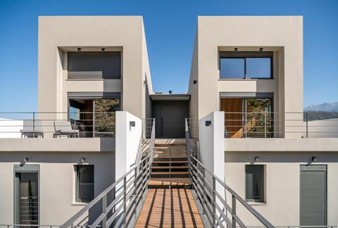 Seametry Luxury Living Penthouse Villa in Chania