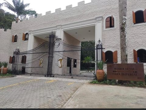 Sobrado Condominio Park Imperial Casa in Caraguatatuba