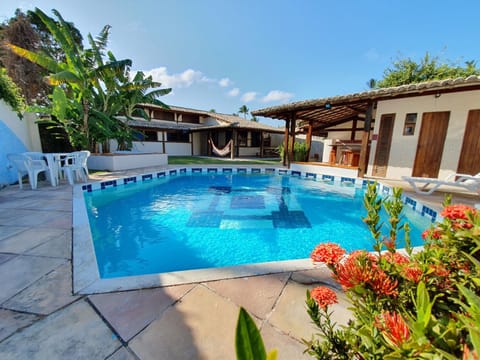 Property building, Hot Tub, Pool view, Swimming pool