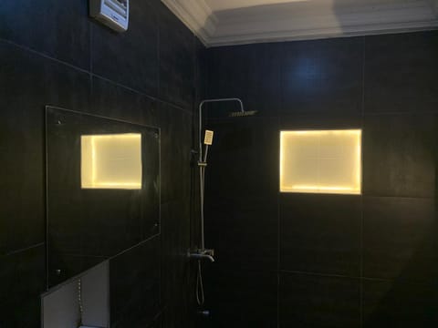 SS Suites Chambre d’hôte in Abuja