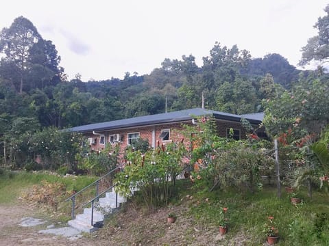 Keenomulok Holiday Home Vacation rental in Sabah