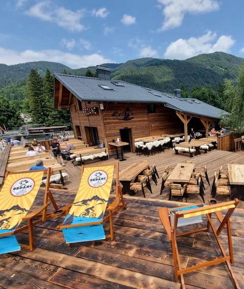 Property building, Day, Natural landscape, Mountain view, sunbed