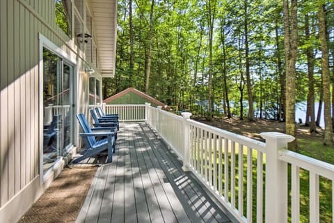 Waterfront Lake Arrowhead Home with Dock and Fire Pit! Haus in Limerick