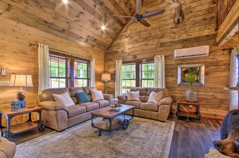 Secluded Log Cabin with Decks, Views and Lake Access House in Norfork Lake