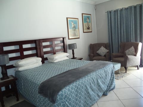 Heatherdale Guesthouse & Shuttle Services Bed and Breakfast in Pretoria