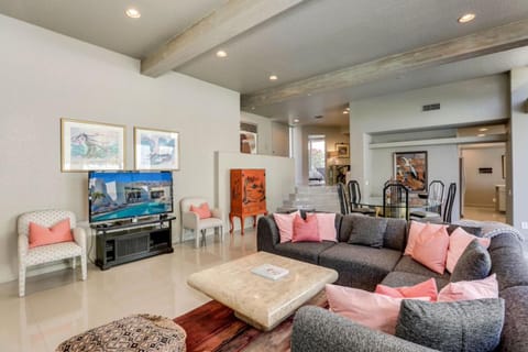 Plush Pad Palm Springs Permit# 2937 House in Palm Springs