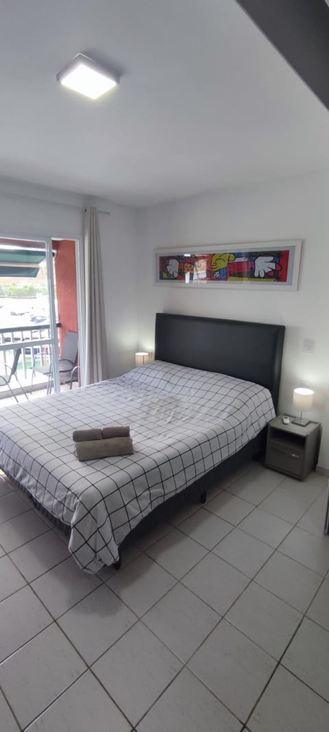 Flat frente mar no Shopping Piratas , com estacionamento gratuito Apartment in Angra dos Reis